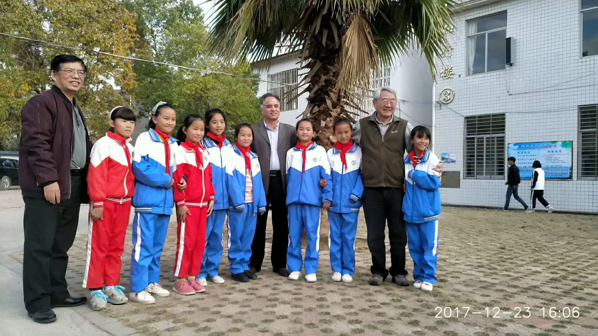 寰俊鍥剧墖_20171228153112.jpg