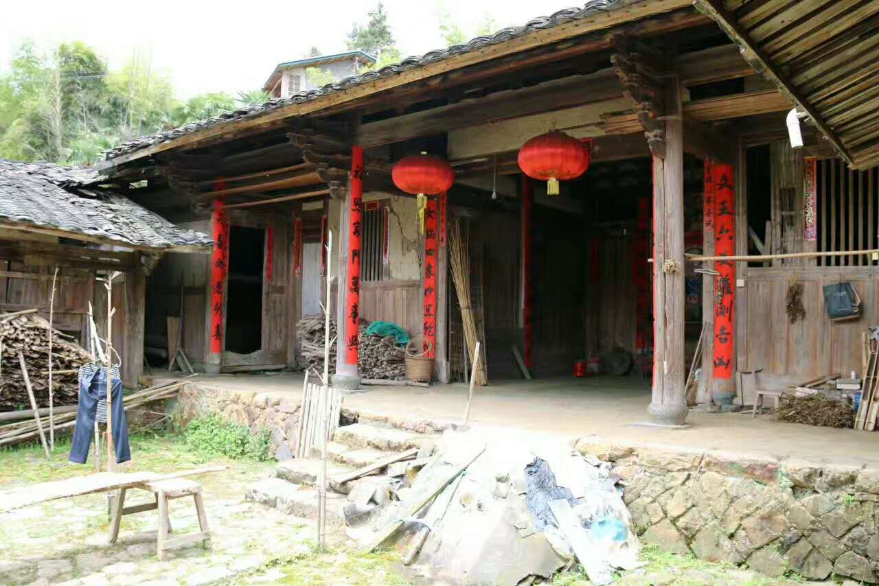 微信图片_20170527235902.jpg